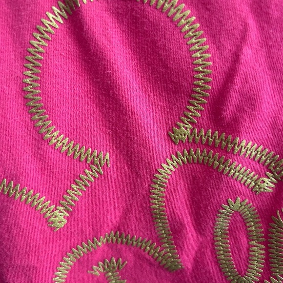 GUC size Medium bright Pink Tank Top with Mickey Mouse in gold - Picture 4 of 9